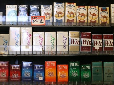 Push to ban display of cigarette packs