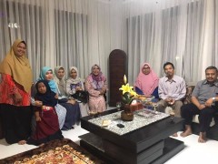 A Collaboration Meeting Halal Centre Universitas Syiah Kuala Banda Aceh and INHART